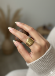 Ribbed Dome Ring 510002